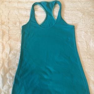 blue lululemon tank top